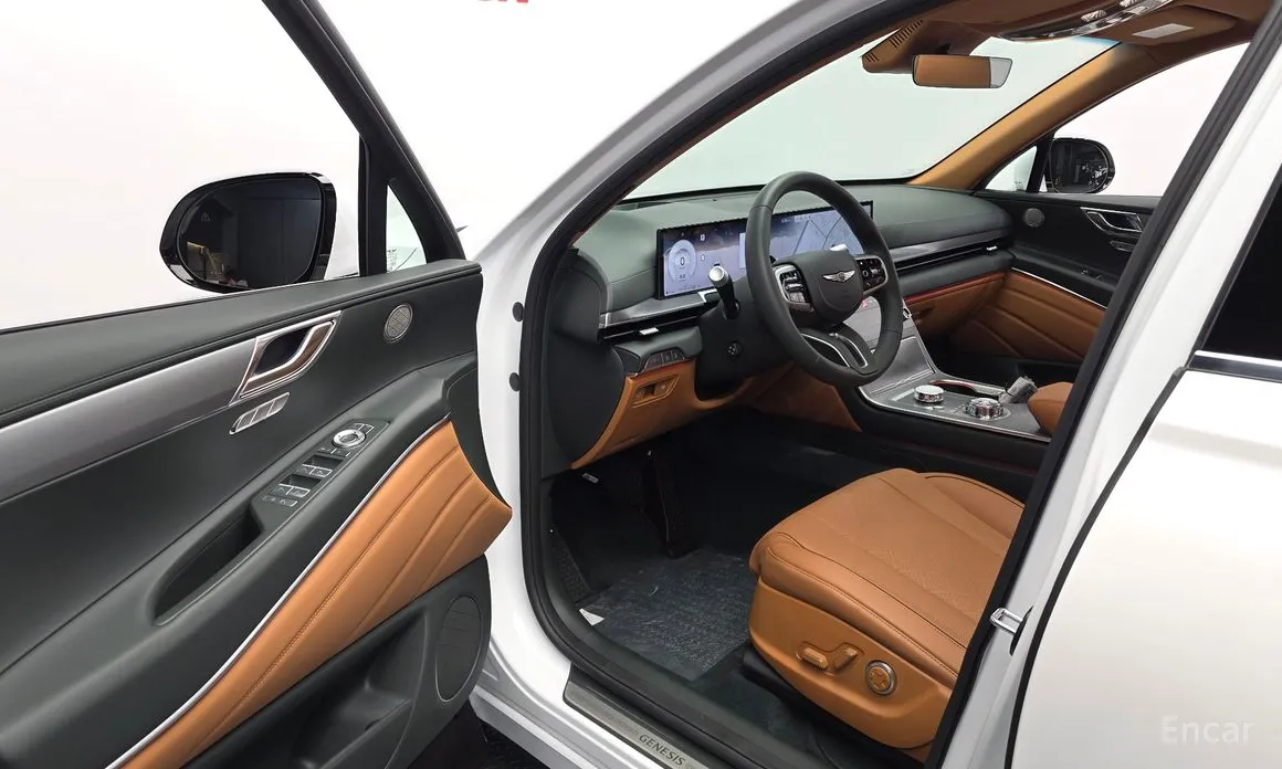 Фото 10 - Genesis GV80
