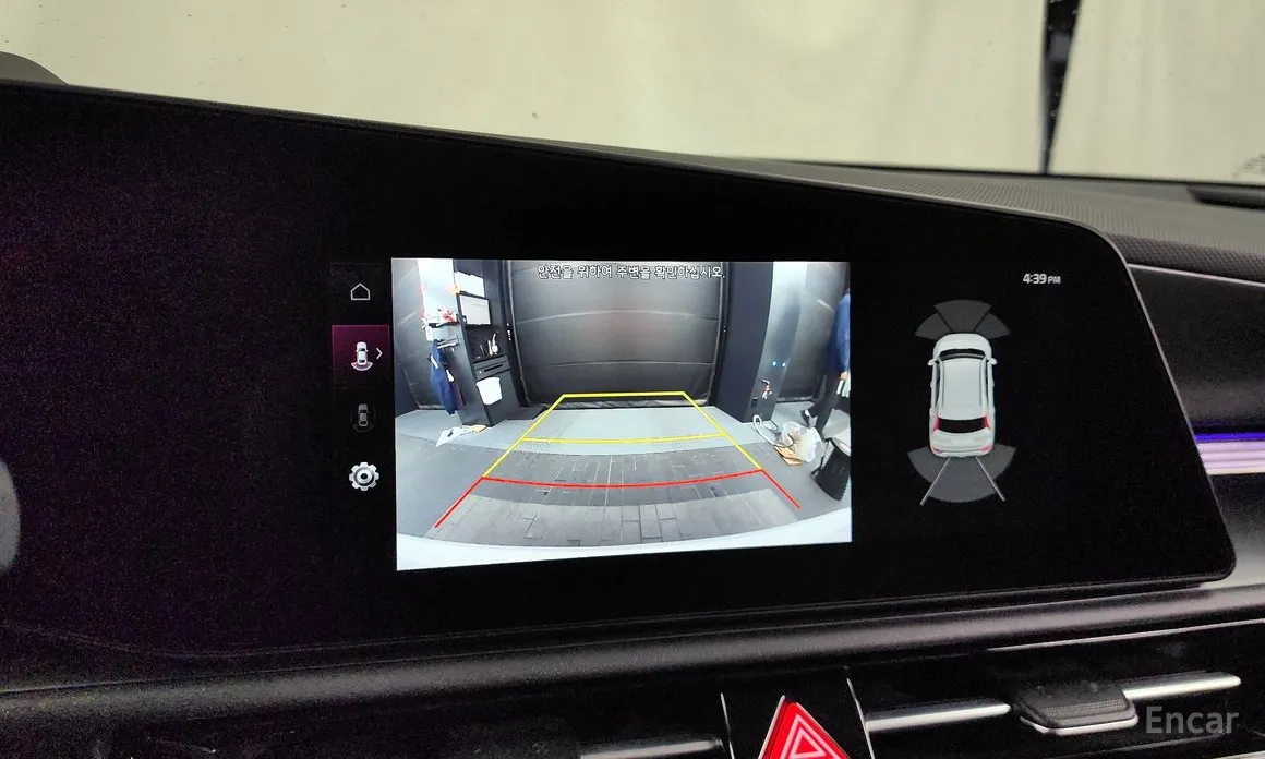 Фото 16 - Kia Niro