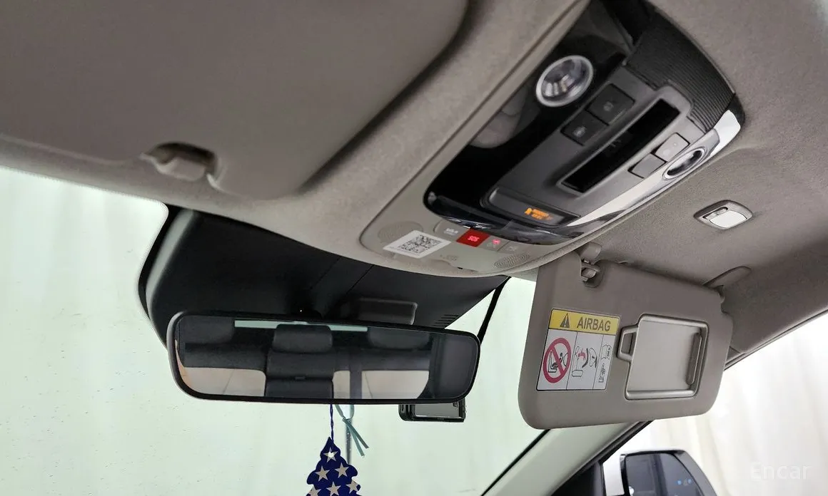 Фото 18 - Kia Niro