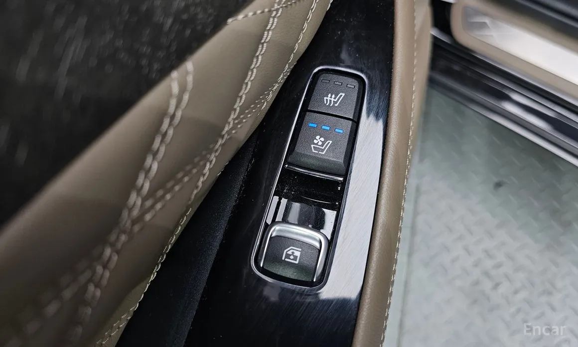 Фото 17 - Kia K8