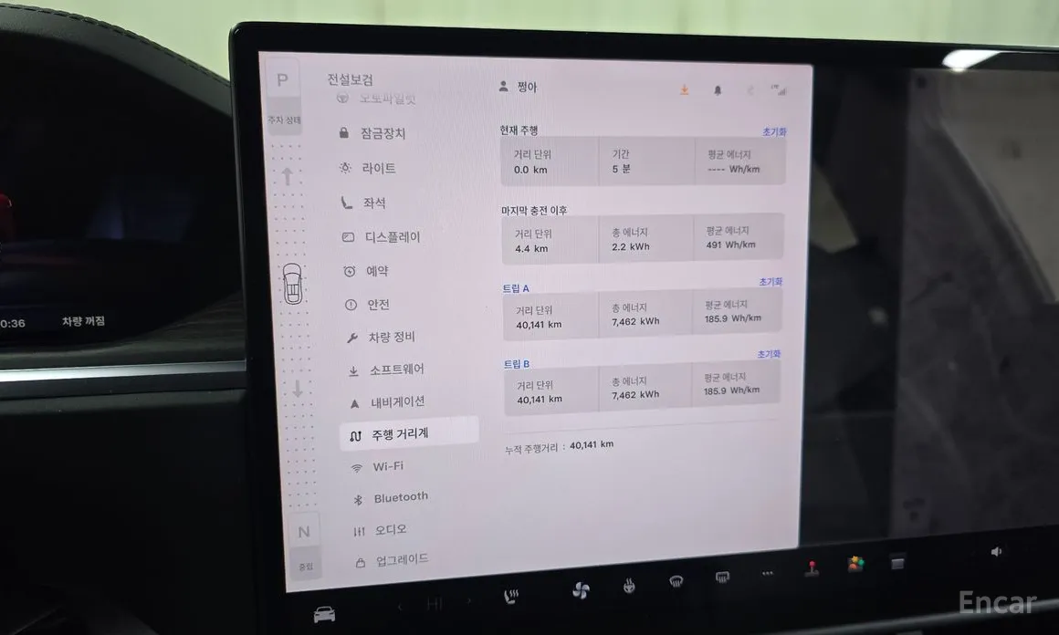 Фото 8 - Tesla Model X