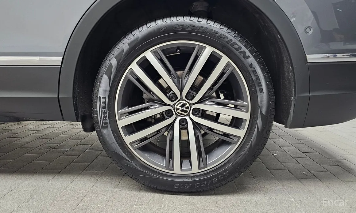 Фото 5 - Volkswagen Tiguan