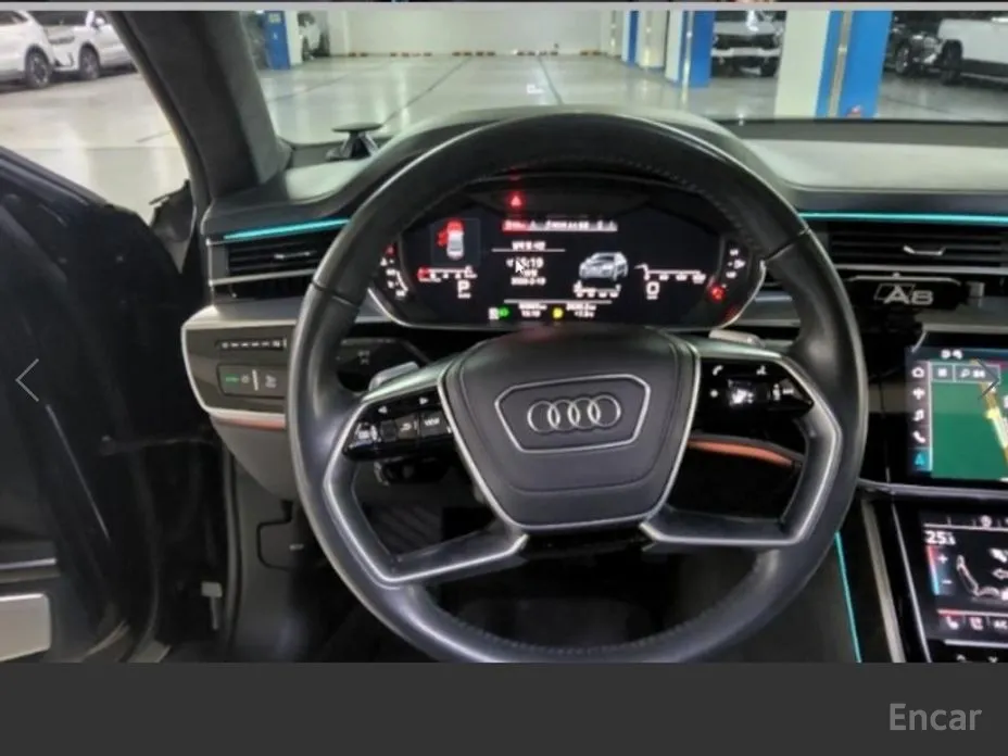 Фото 8 - Audi A8