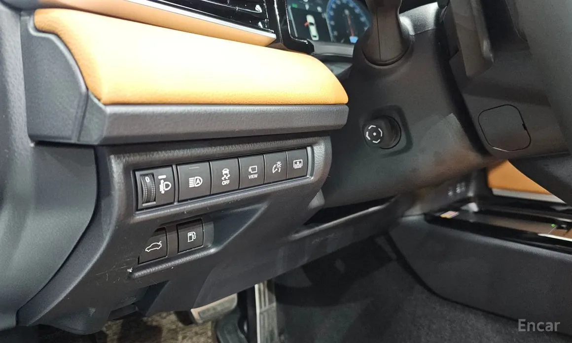 Фото 16 - Toyota Camry