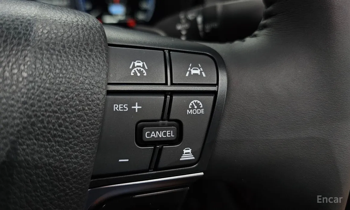 Фото 20 - Toyota Camry