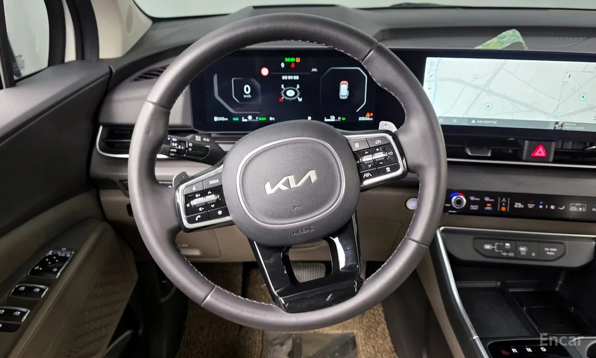 Фото 13 - Kia Carnival