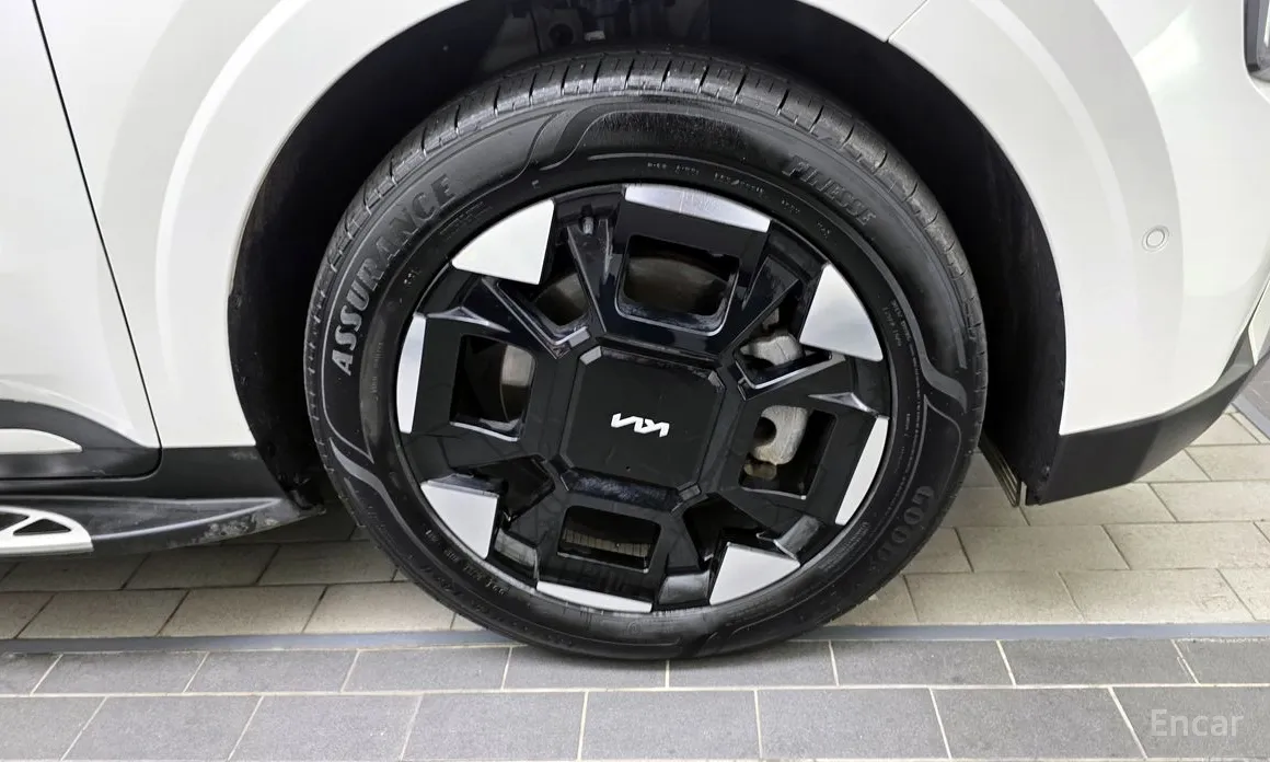 Фото 5 - Kia Carnival