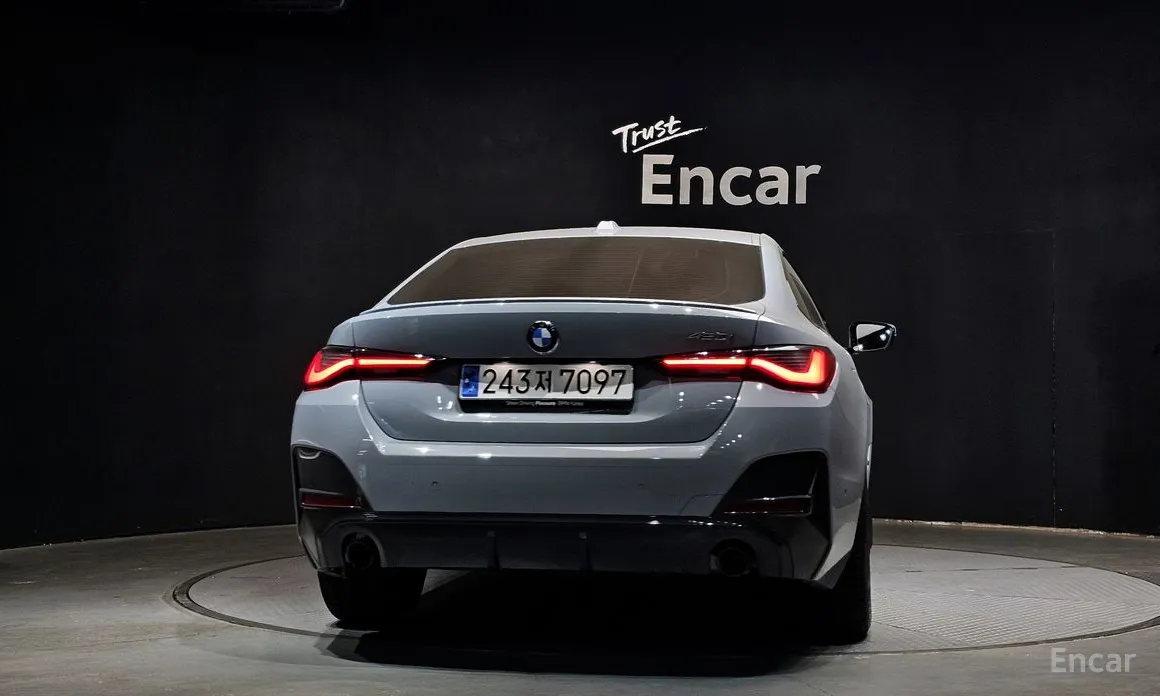 Фото 4 - BMW 4 Series