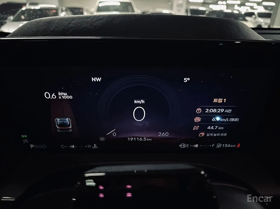 Photo 8 - Lincoln Aviator