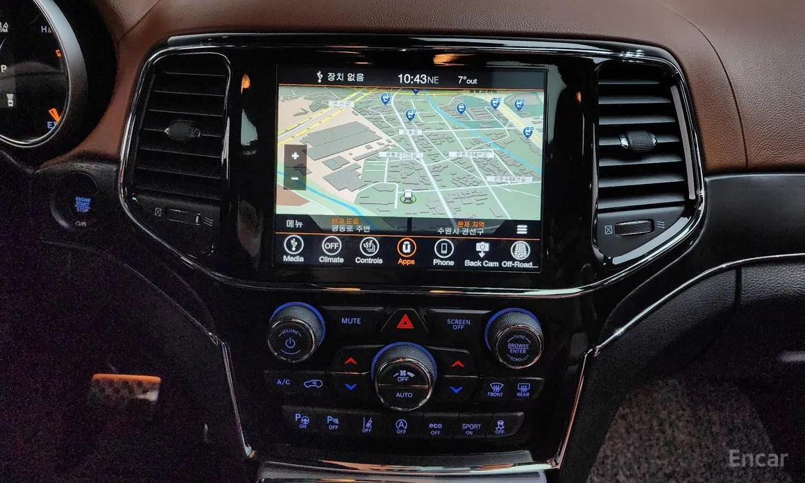 Фото 15 - Jeep Cherokee