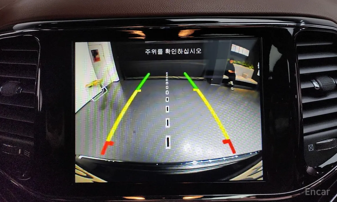 Фото 16 - Jeep Cherokee