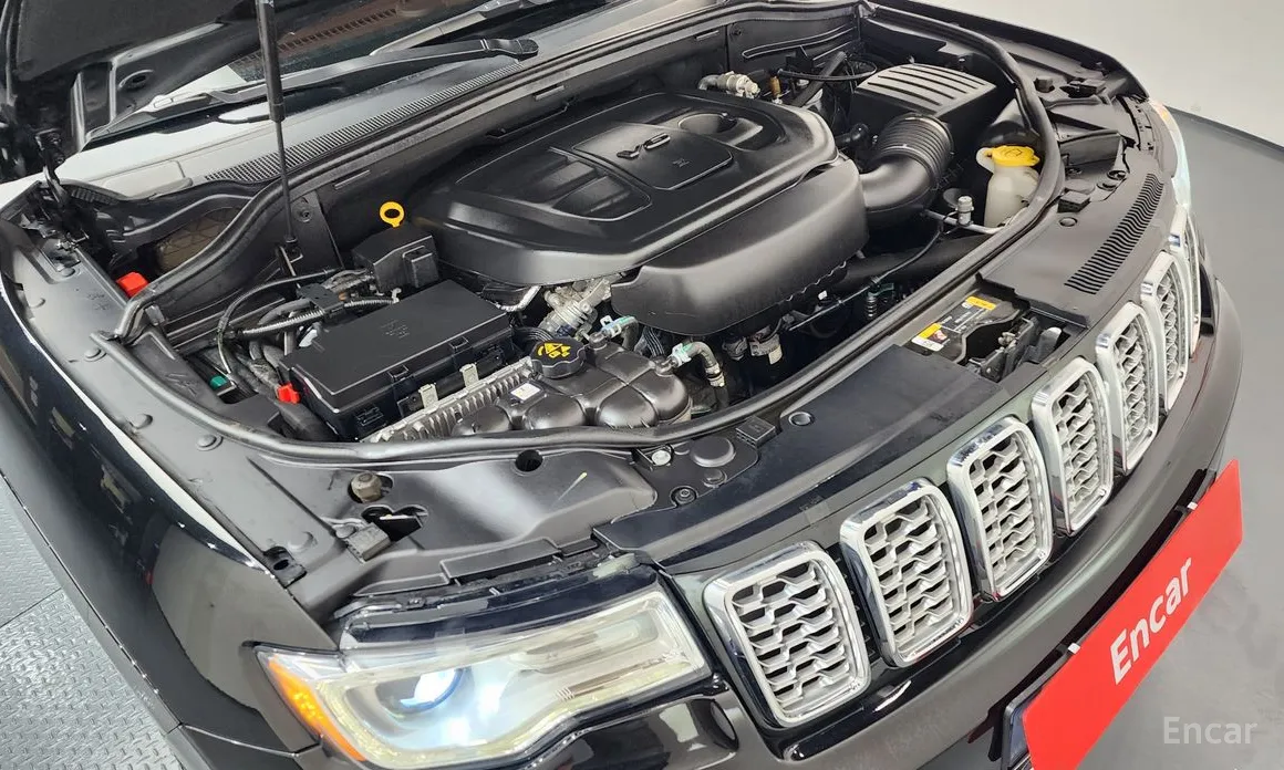 Фото 6 - Jeep Cherokee