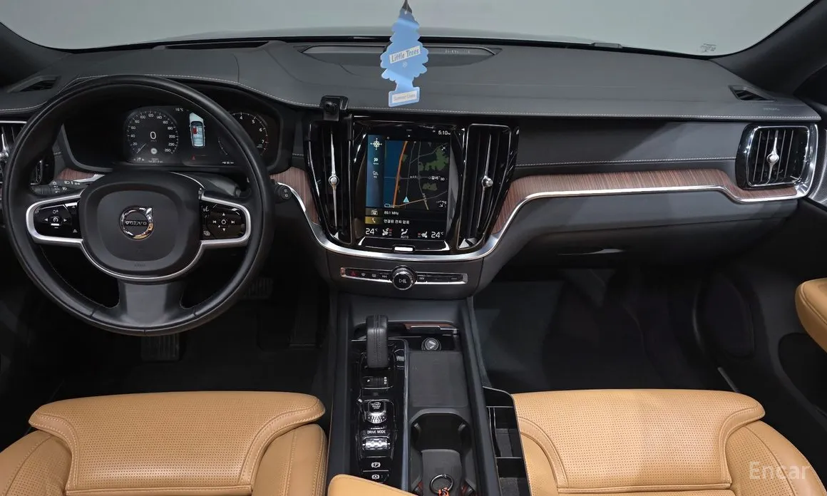 Фото 7 - Volvo V60