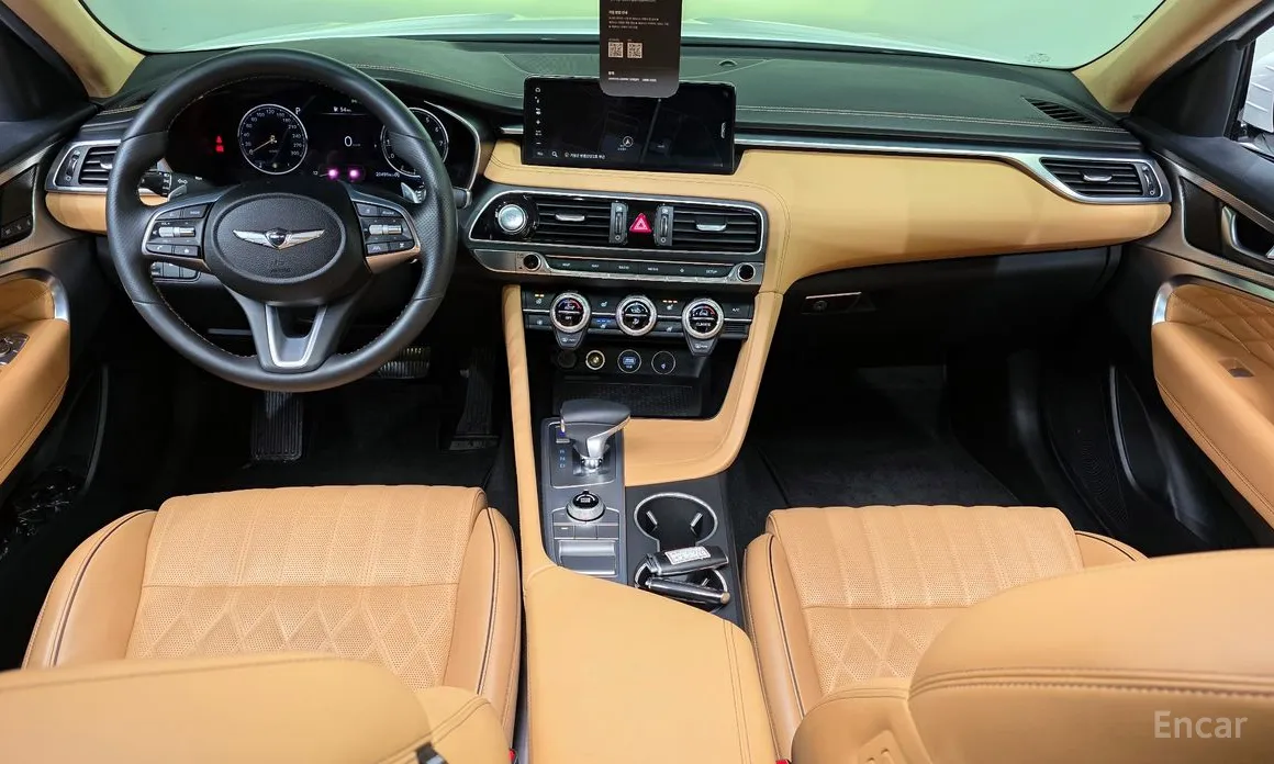 Фото 7 - Genesis G70