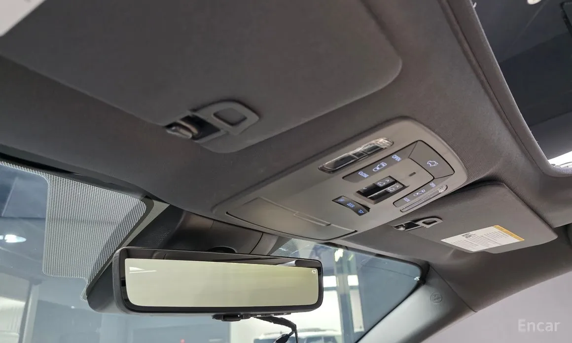 Фото 17 - Toyota Sienna