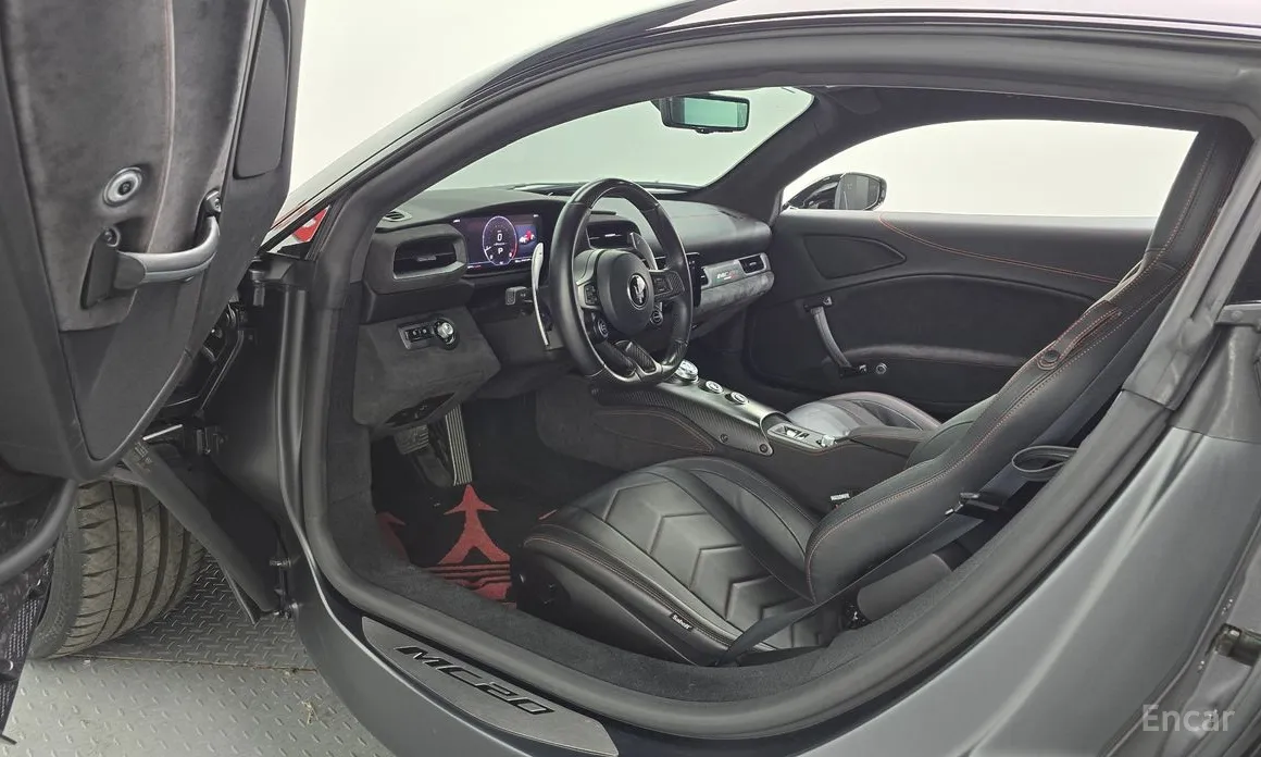 Фото 10 - Maserati MC20