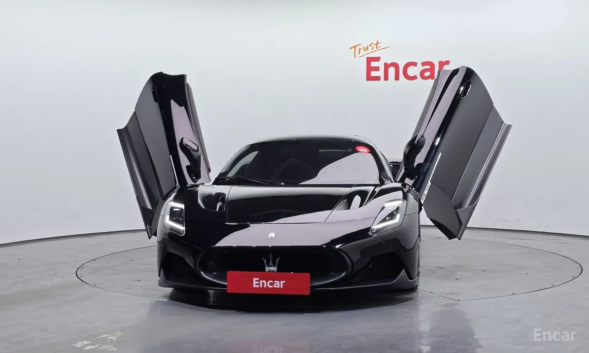 Фото 3 - Maserati MC20