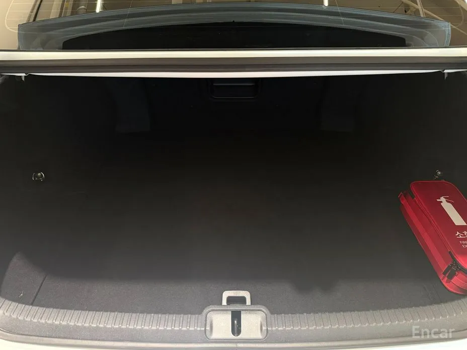 Фото 14 - Lexus ES