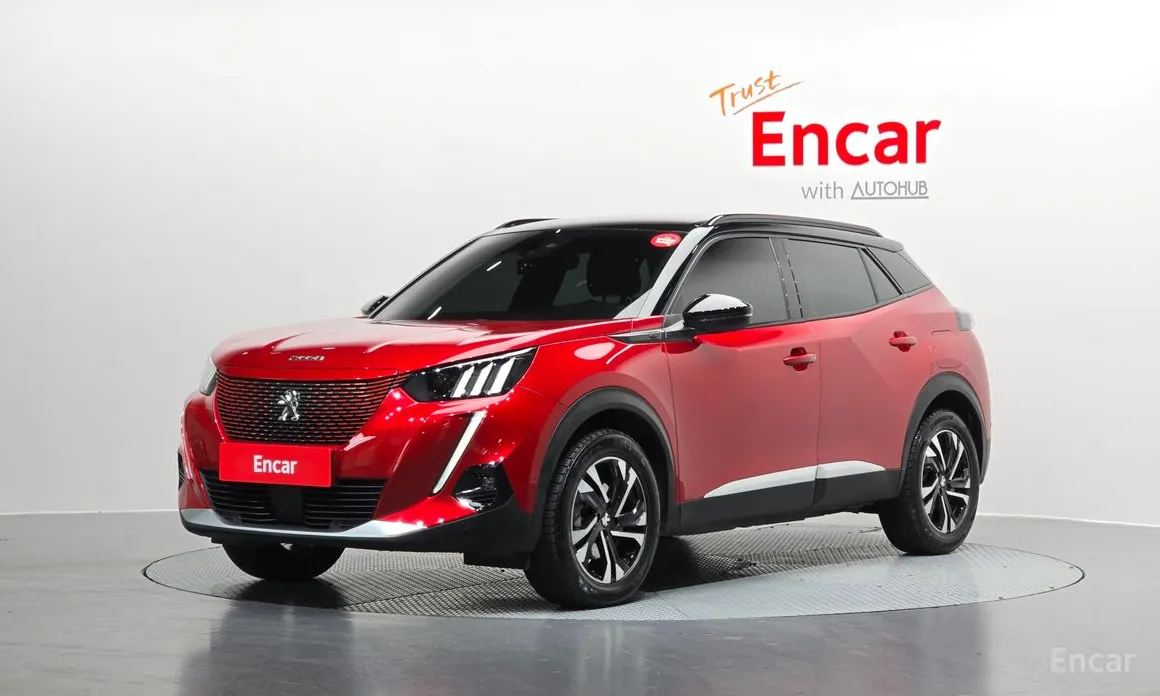 Фото 1 - Peugeot 2008