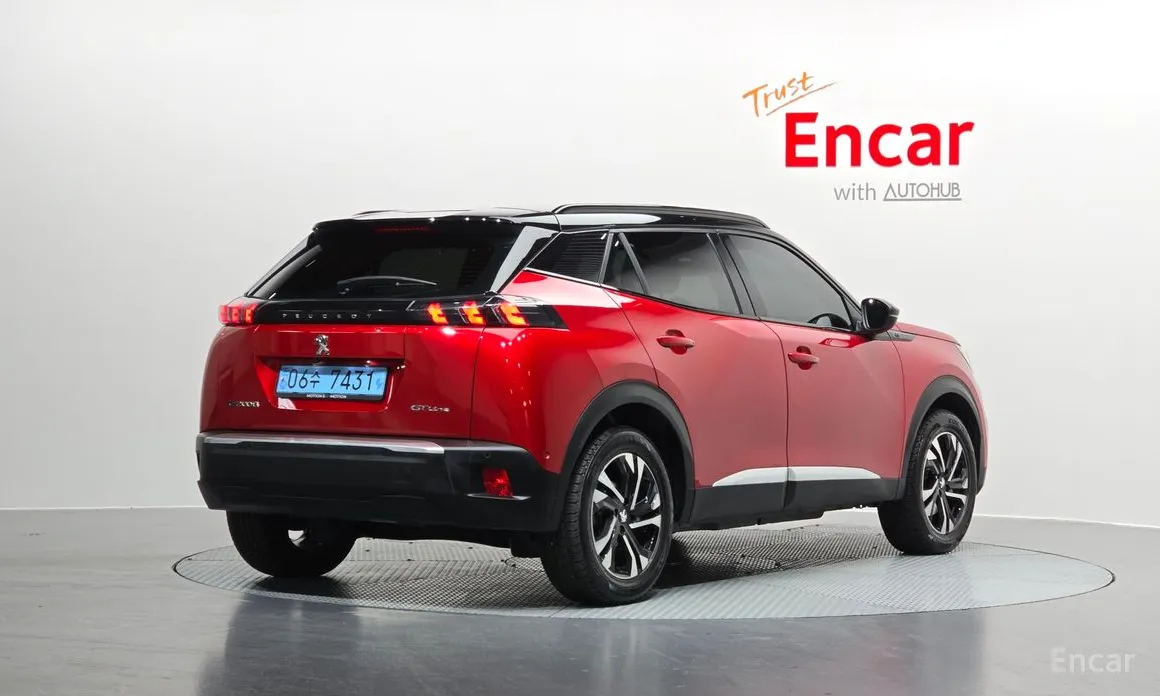 Фото 2 - Peugeot 2008