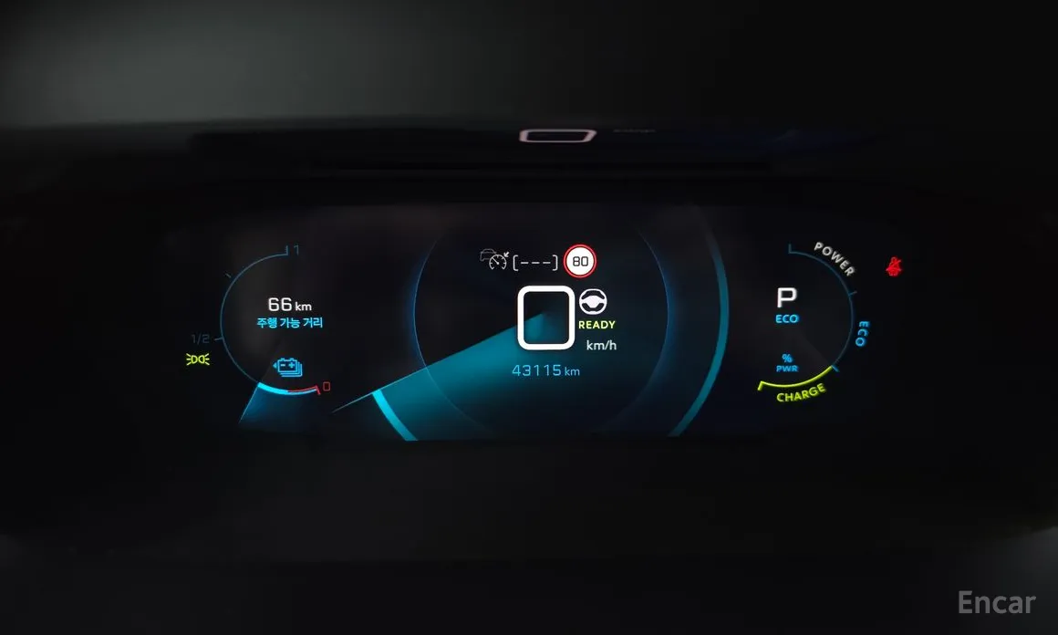 Фото 8 - Peugeot 2008