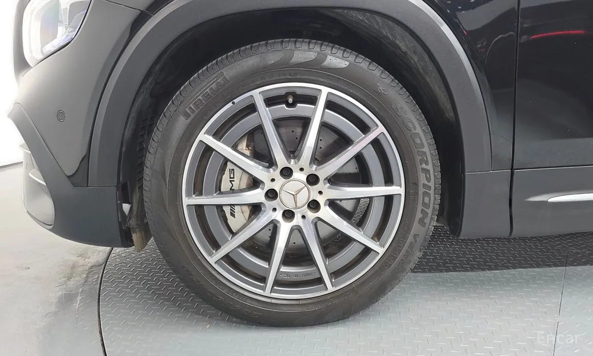 Mercedes-Benz GLB-Class 2020 AMG GLB35 4MATIC