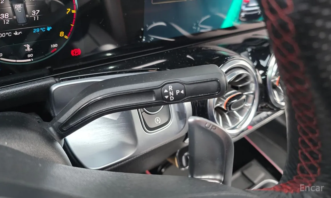 Mercedes-Benz GLB-Class 2020 AMG GLB35 4MATIC