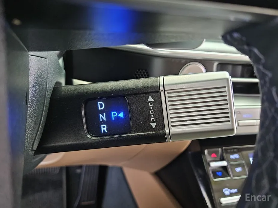 Фото 13 - Hyundai Grandeur