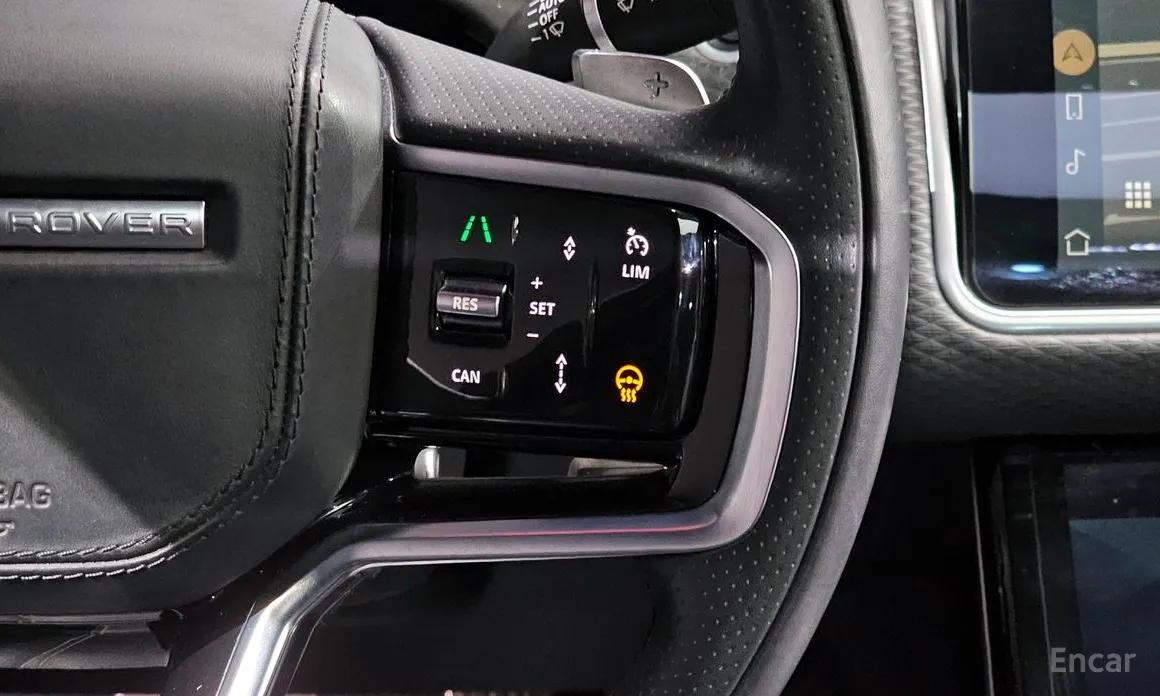 Фото 17 - Land Rover Range Rover Velar
