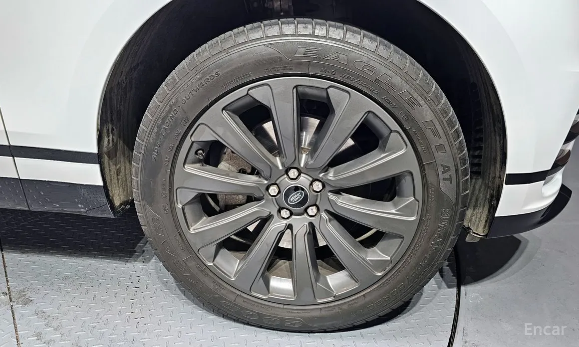 Фото 5 - Land Rover Range Rover Velar