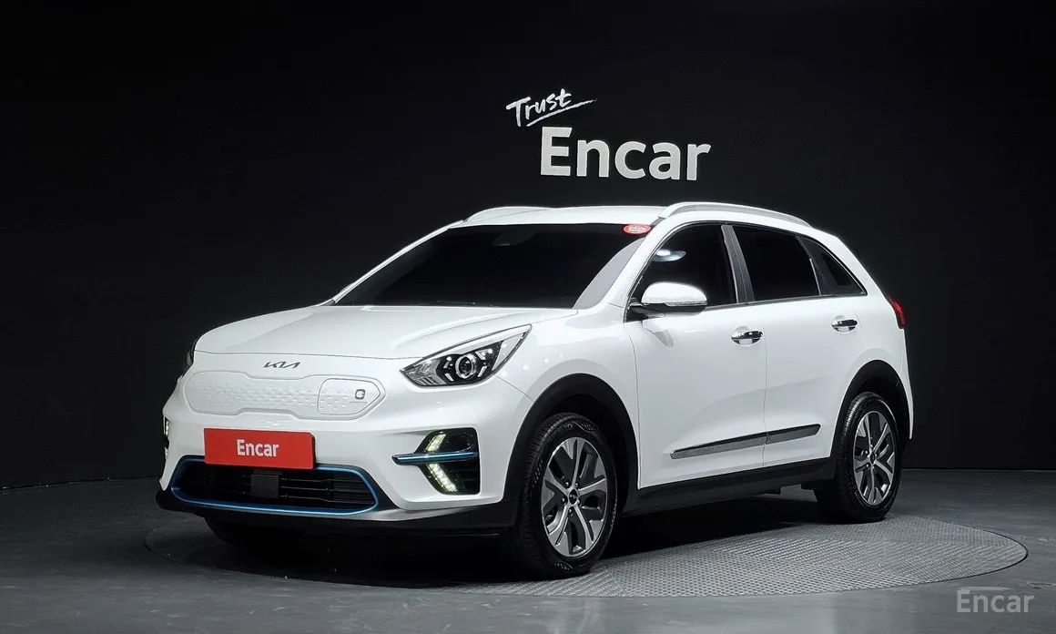 Фото 1 - Kia Niro