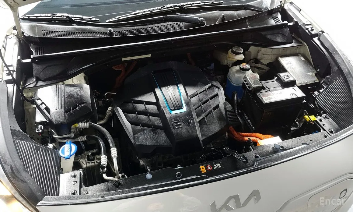 Фото 6 - Kia Niro