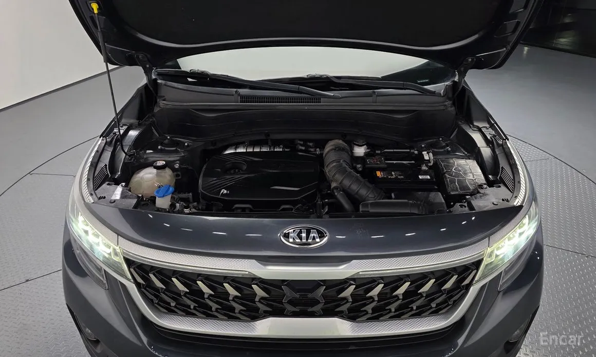 Фото 6 - Kia Seltos