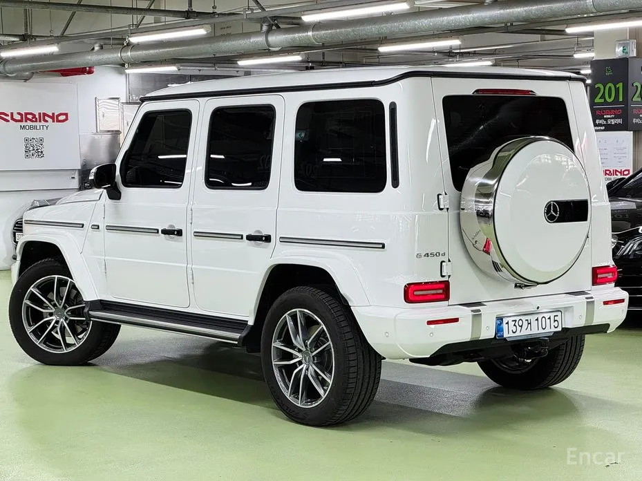 Фото 3 - Mercedes-Benz G-Class