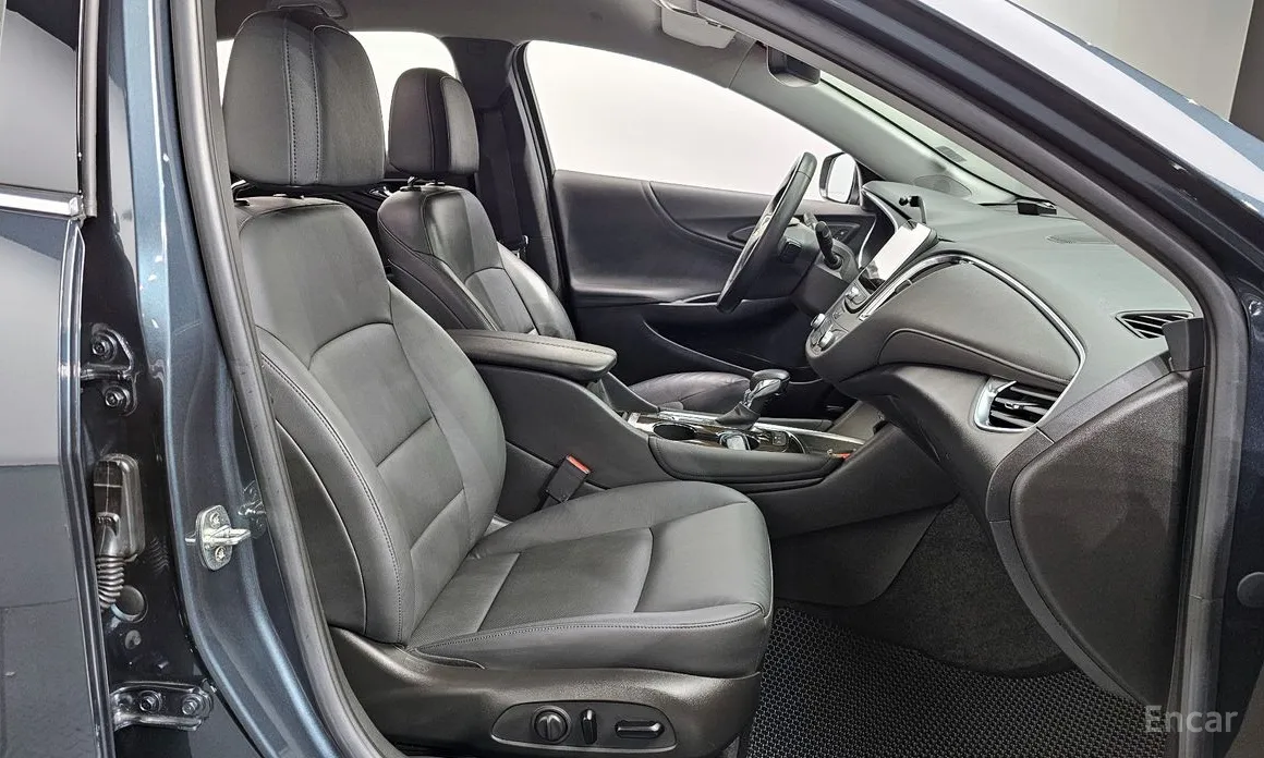 Фото 10 - Chevrolet Malibu