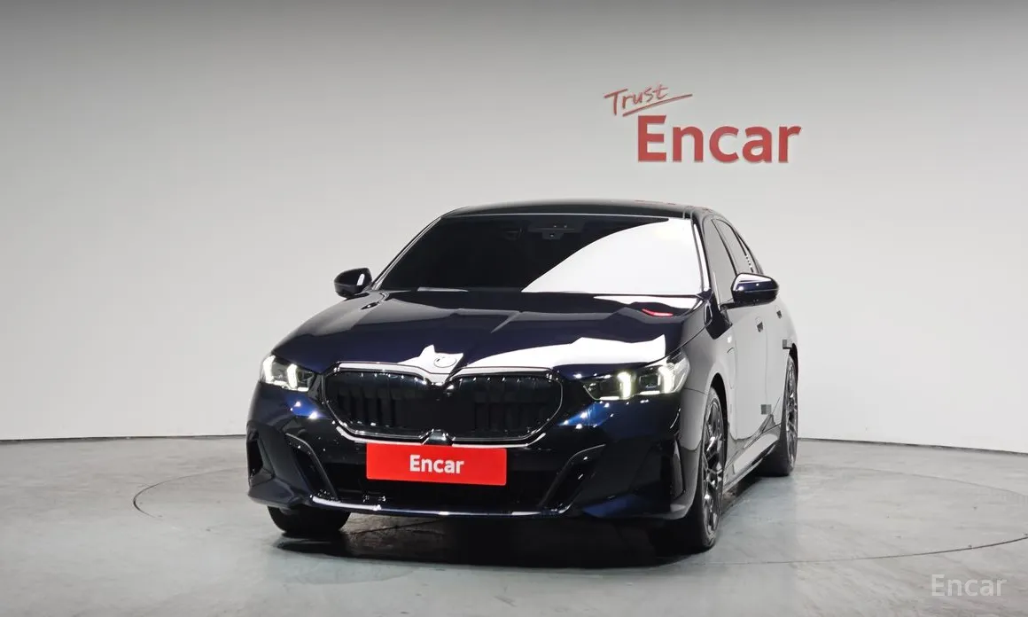 Фото 3 - BMW 5 Series