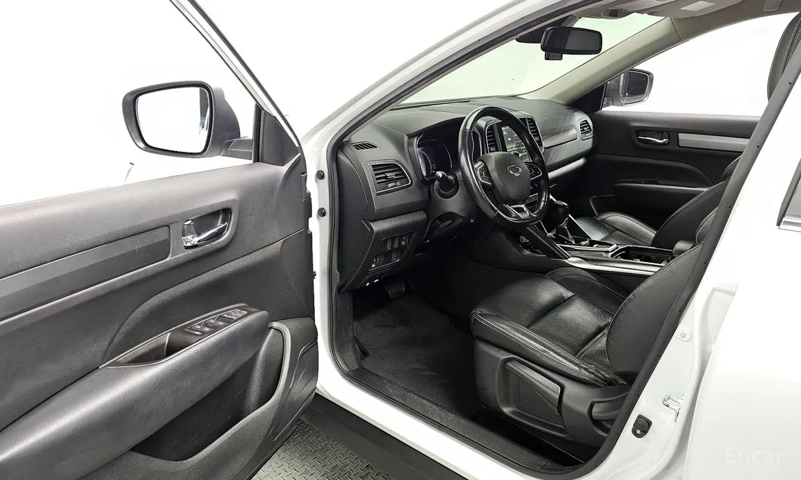 Фото 10 - Renault QM6