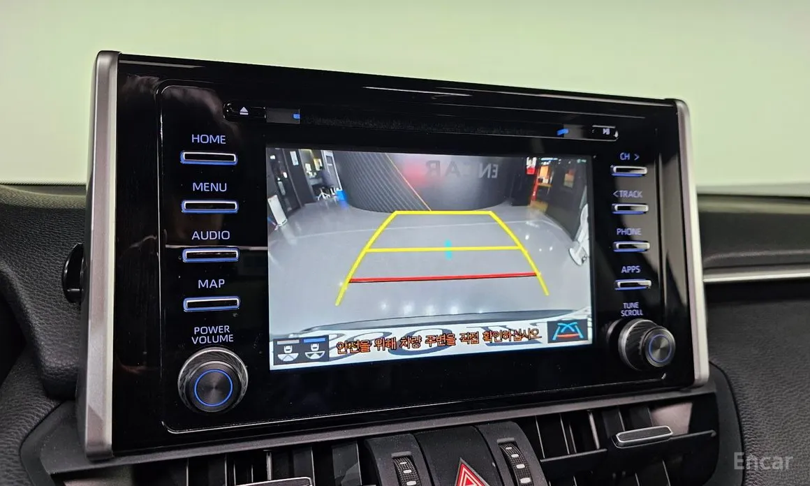 Фото 15 - Toyota RAV4