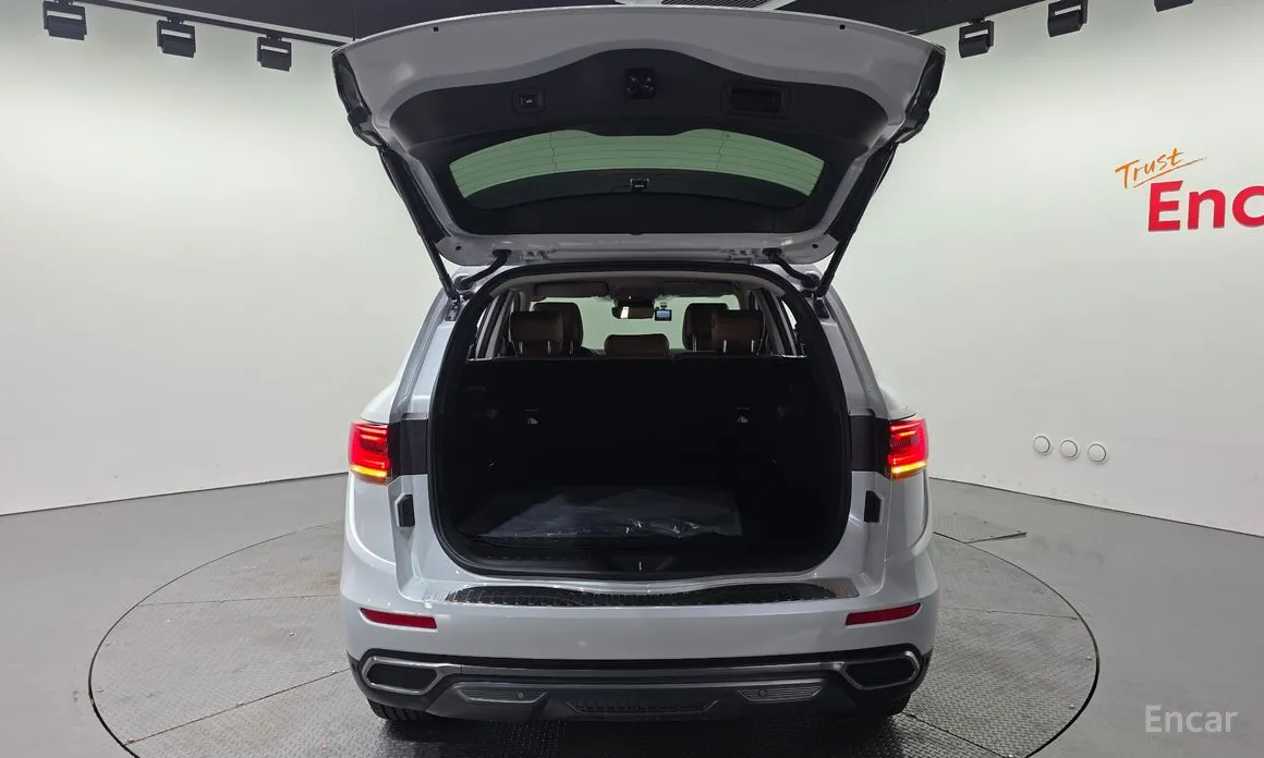 Фото 20 - Renault QM6