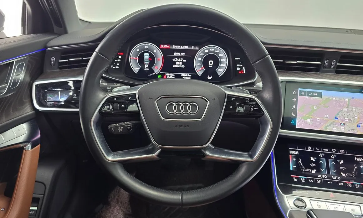 Фото 13 - Audi A6