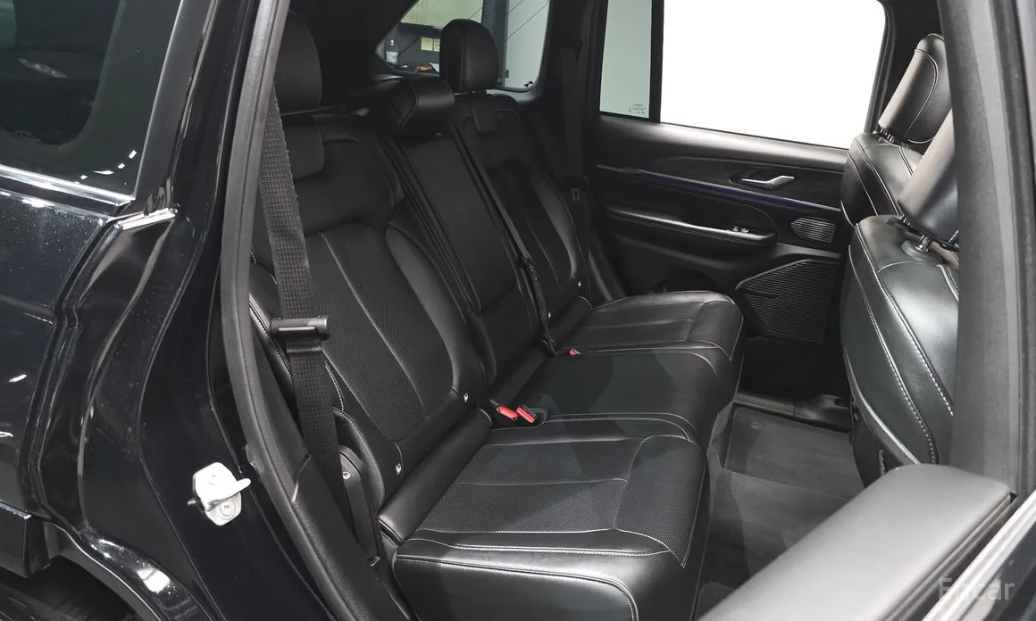 Фото 12 - Jeep Cherokee