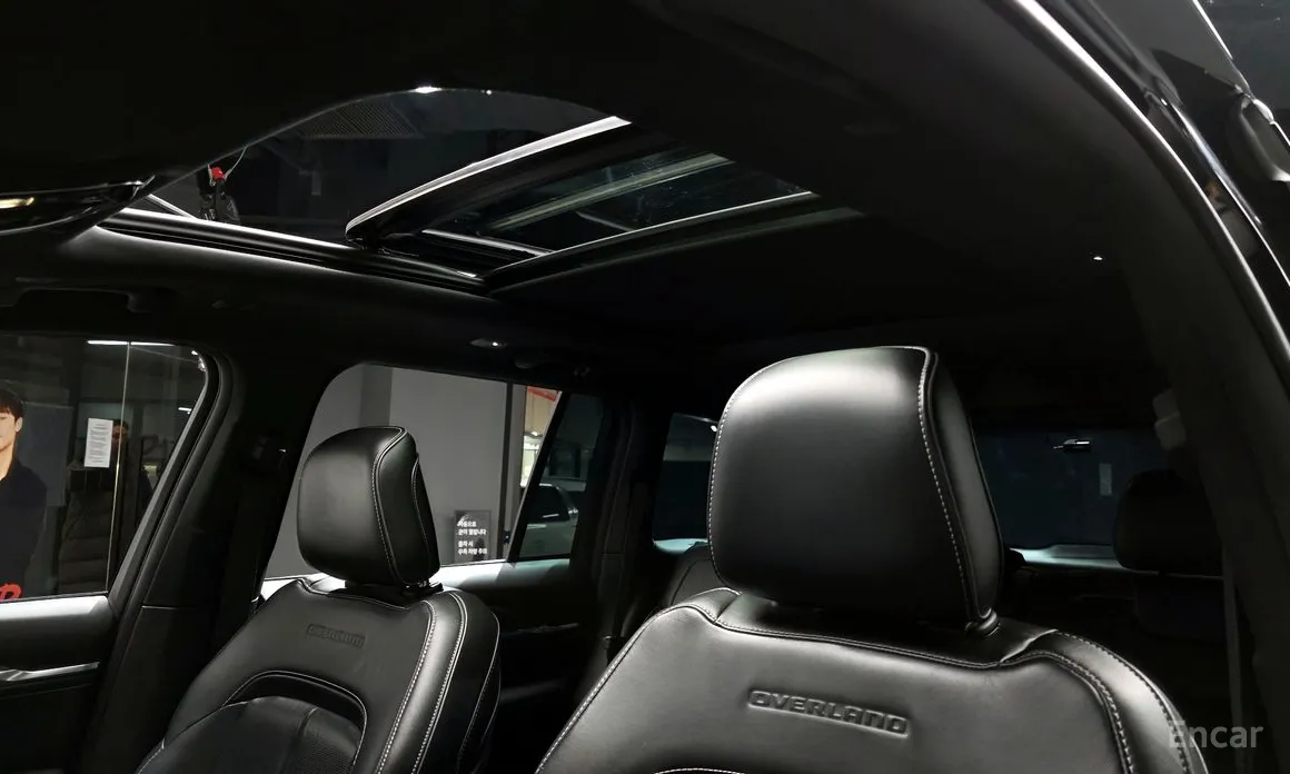 Фото 19 - Jeep Cherokee