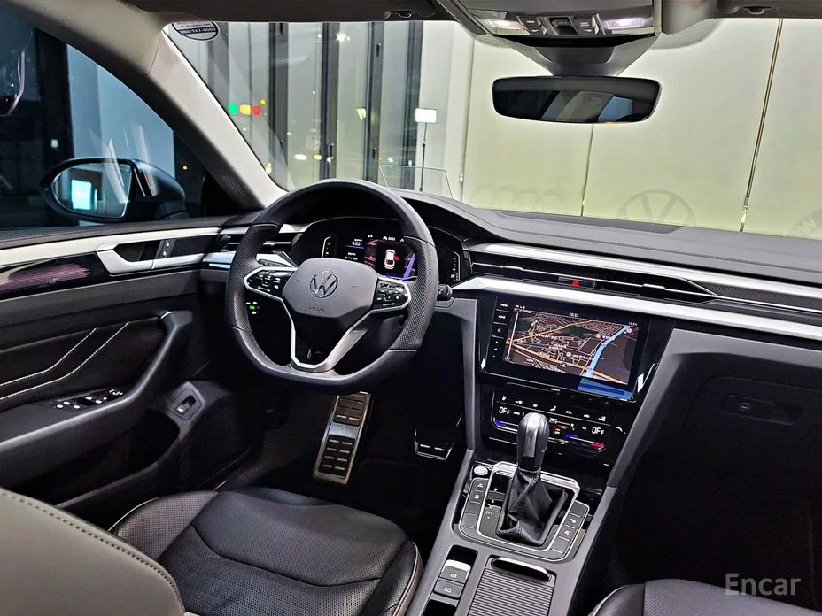 Photo 12 - Volkswagen Arteon