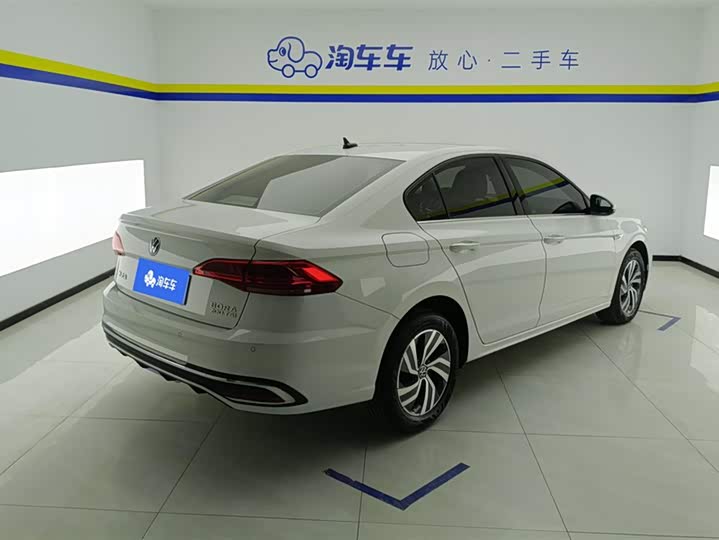 Фото 3 - Volkswagen Bora