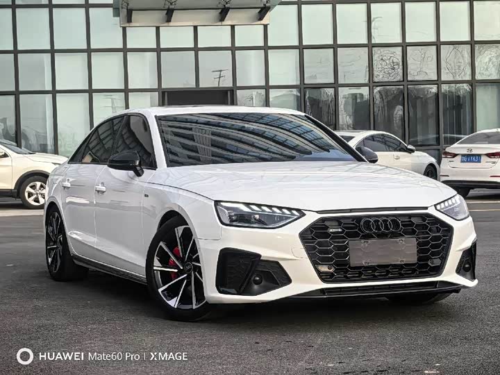 Фото 3 - Audi A4L