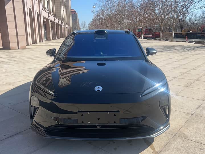 Фото 2 - Nio ET5T