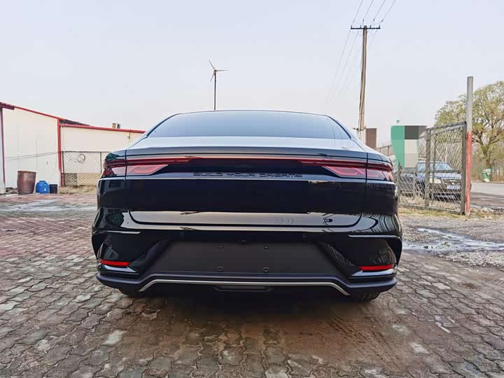 Фото 4 - BYD Han