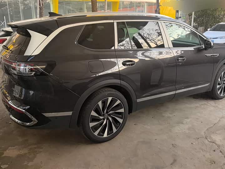 Фото 3 - Volkswagen Talagon