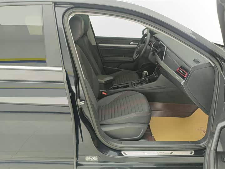 Фото 8 - Volkswagen Lavida