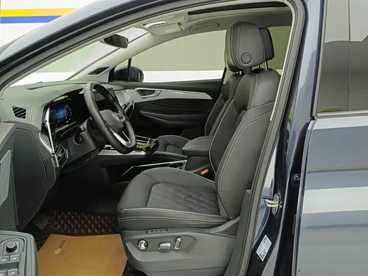 Фото 9 - Volkswagen Talagon